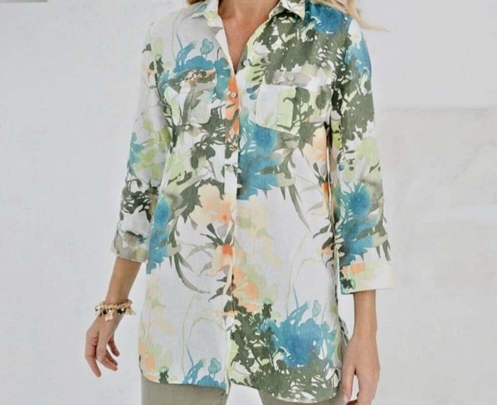 Chicos Abstract Art No-Iron Linen Button Down Shirt Blouse Top Tropical Sz 0 - Picture 1 of 8